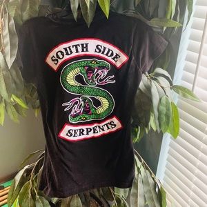RIVERDALE SOUTH SIDE SERPENTS TEE SHIRT!! 🐍